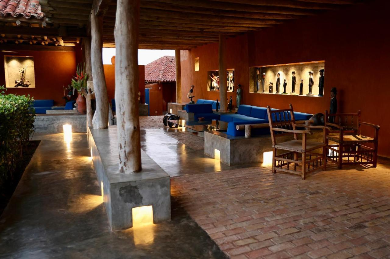 Cala Margarita Hotel Paraguachi 外观 照片