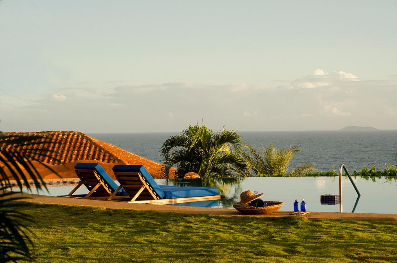 Cala Margarita Hotel Paraguachi 外观 照片