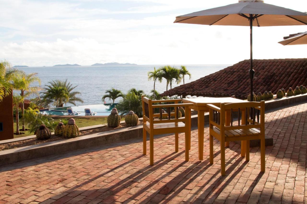 Cala Margarita Hotel Paraguachi 外观 照片